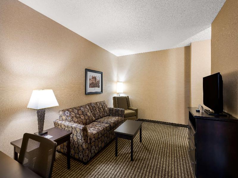 Best Western Sunrise Inn & Suites image