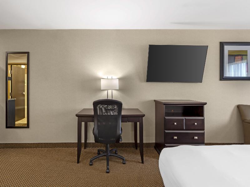 Best Western Bonnyville Inn & Suites image