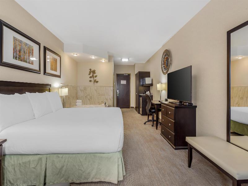 Best Western Wainwright Inn & Suites image