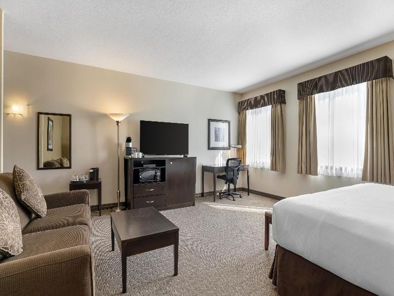 Best Western Plus Baker Street Inn image