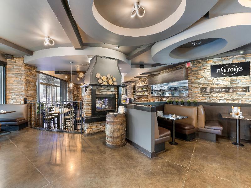 Best Western Plus Mission City Lodge image