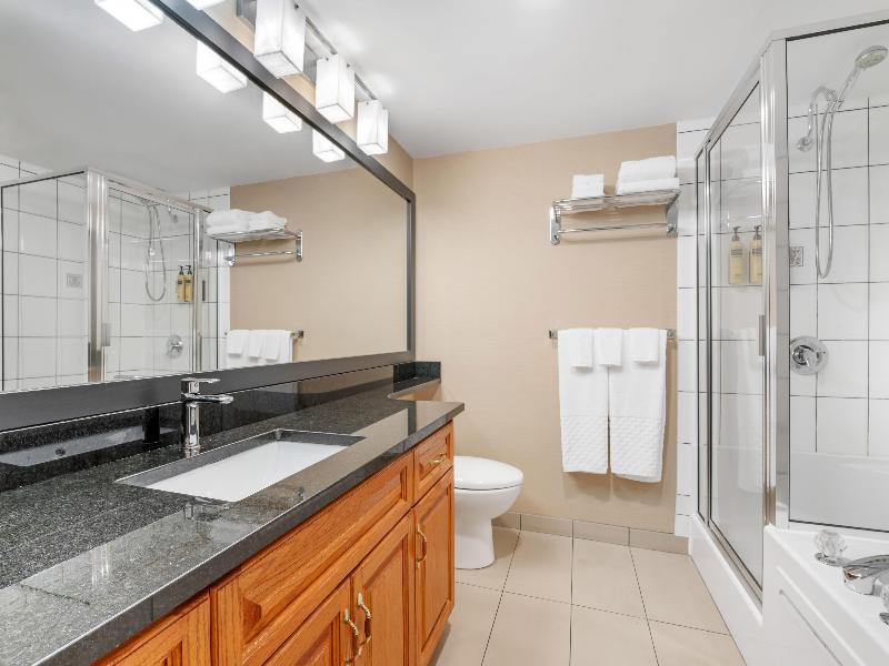 Best Western Plus Mission City Lodge image