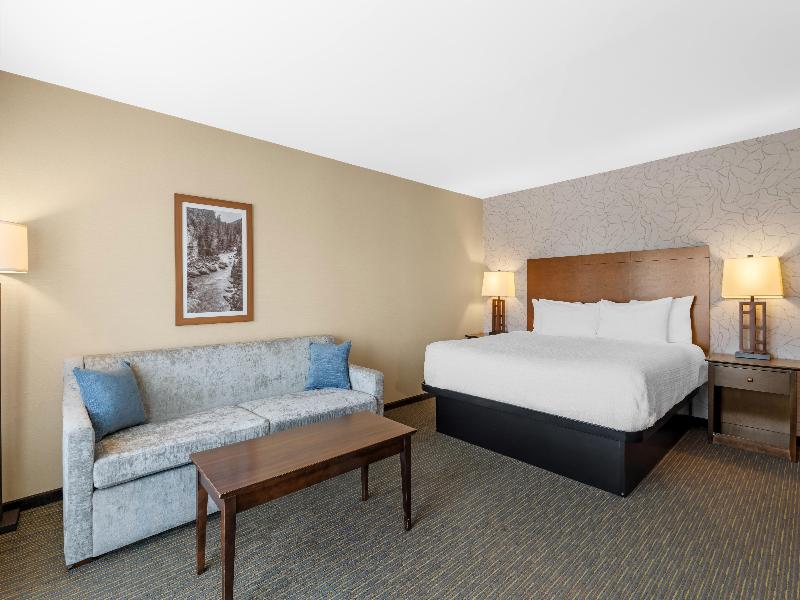 Best Western Plus Mission City Lodge image
