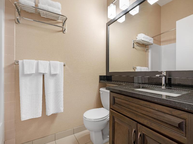 Best Western Plus Mission City Lodge image