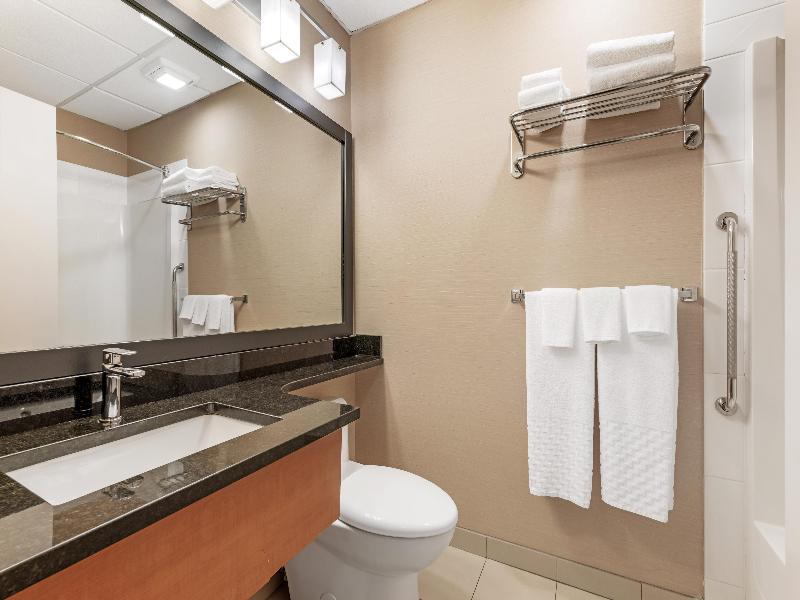 Best Western Plus Mission City Lodge image