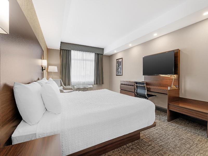 Best Western Plus Mission City Lodge image