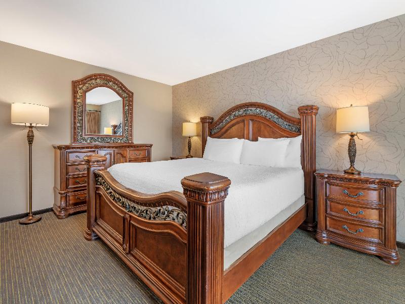 Best Western Plus Mission City Lodge image