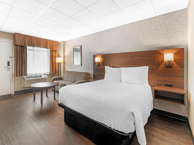 Best Western Plus Mission City Lodge image