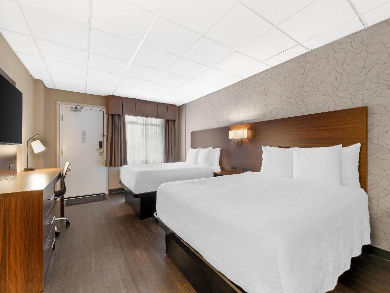 Best Western Plus Mission City Lodge image