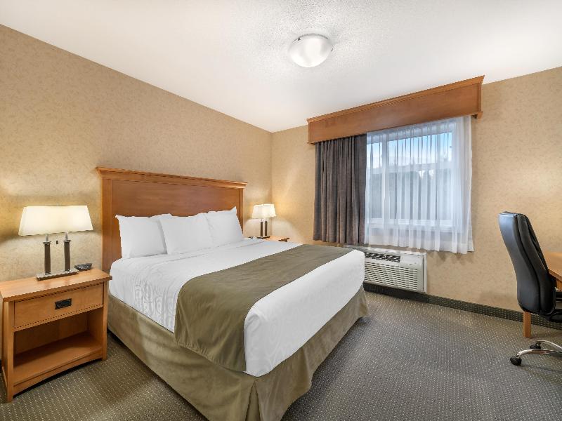 Best Western Sicamous Inn image