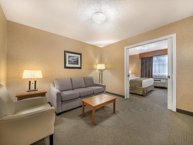 Best Western Sicamous Inn image