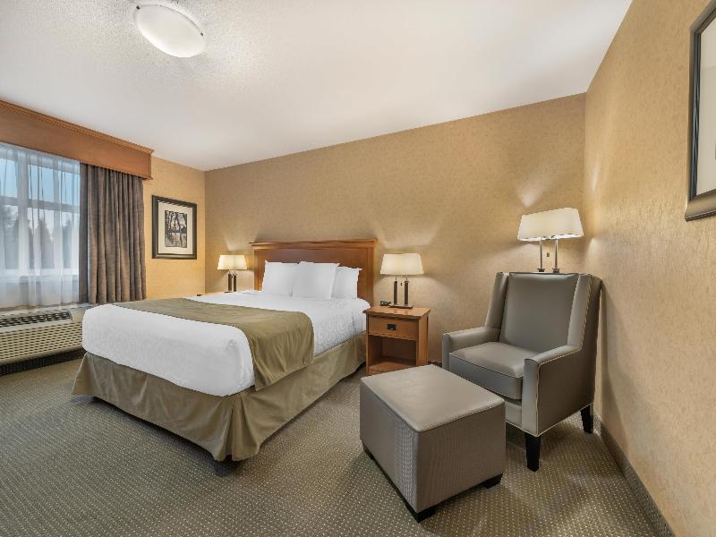 Best Western Sicamous Inn image