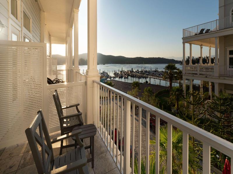 Prestige Oceanfront Resort image