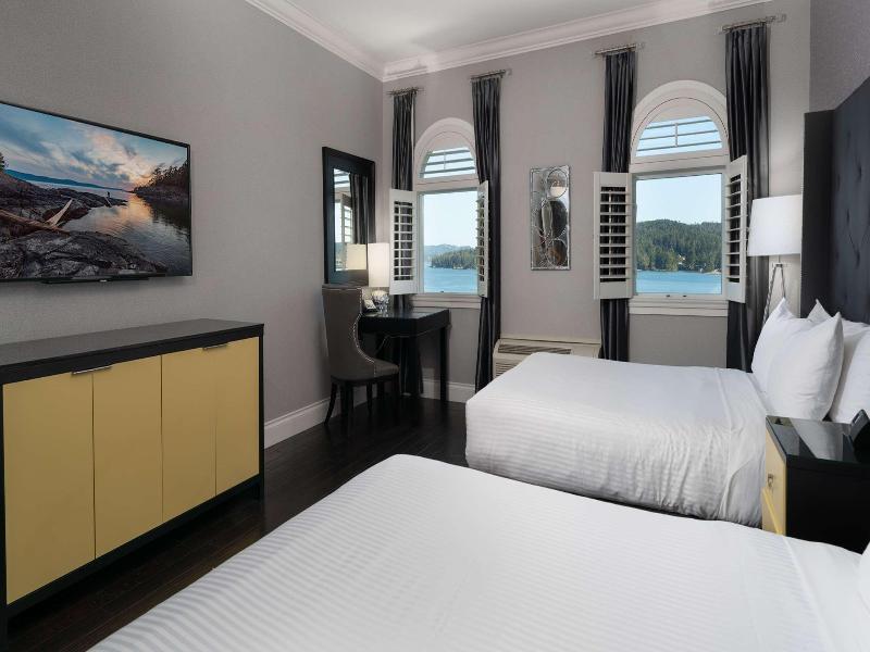 Prestige Oceanfront Resort image