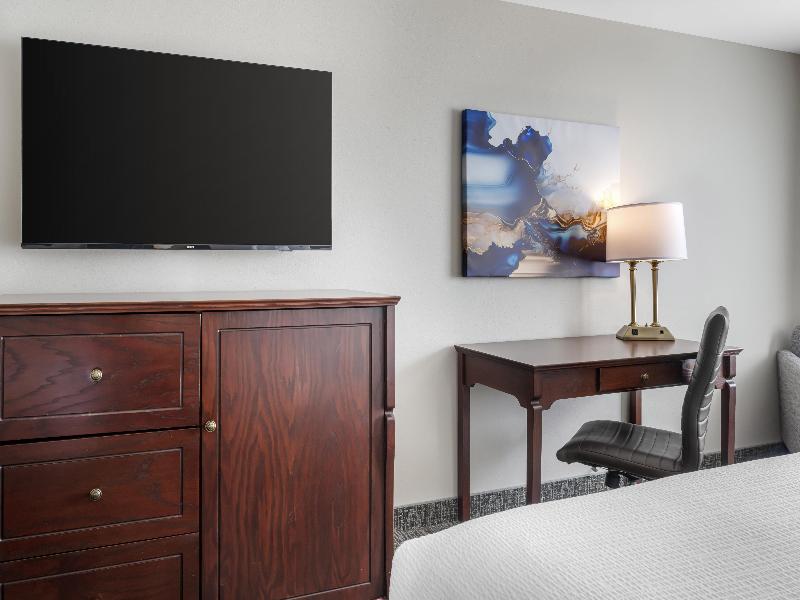 Best Western Plus Grand-Sault Hotel & Suites image