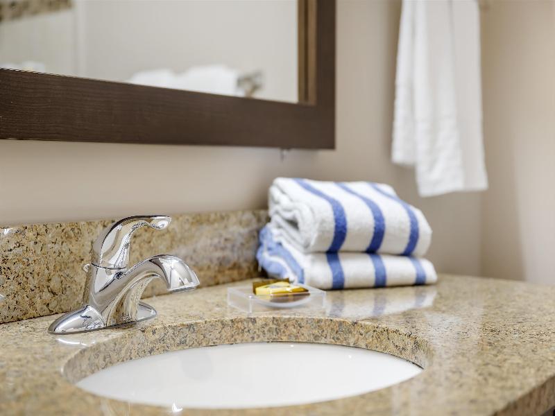 Best Western Plus Bridgewater Hotel & Convention C image