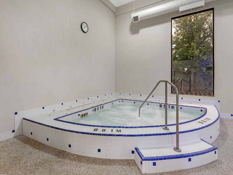 Best Western Plus Cobourg Inn & Convention Centre image
