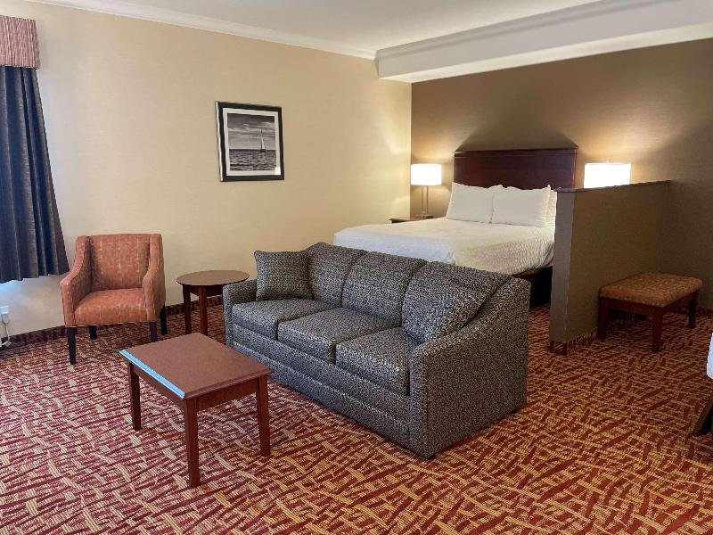 Best Western Plus Cobourg Inn & Convention Centre image