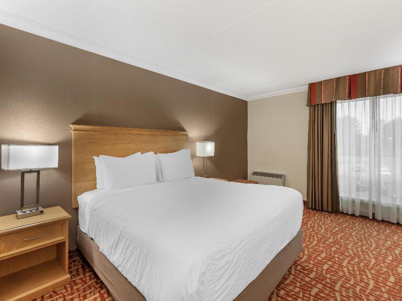 Best Western Plus Cobourg Inn & Convention Centre image