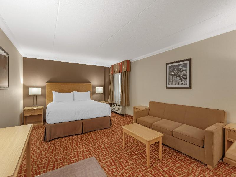 Best Western Plus Cobourg Inn & Convention Centre image