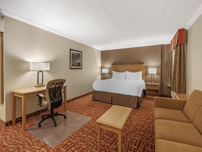 Best Western Plus Cobourg Inn & Convention Centre image