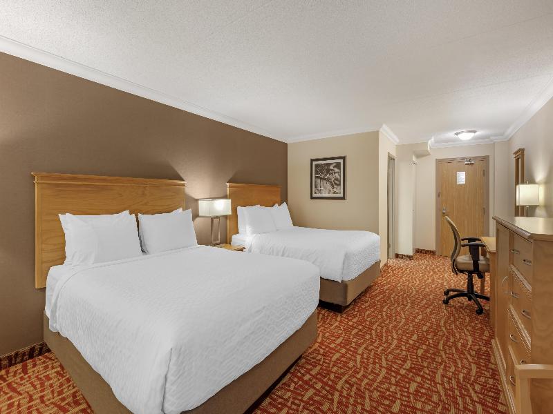 Best Western Plus Cobourg Inn & Convention Centre image