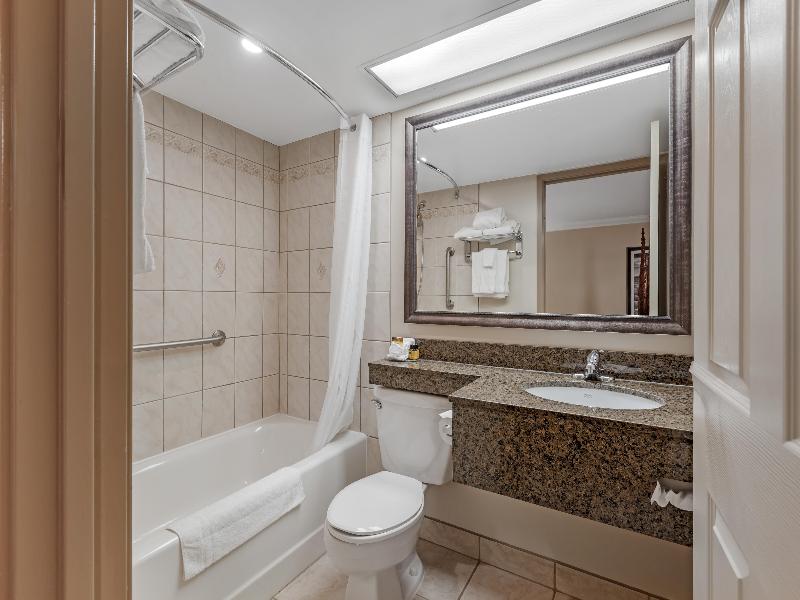 Best Western Plus Cobourg Inn & Convention Centre image