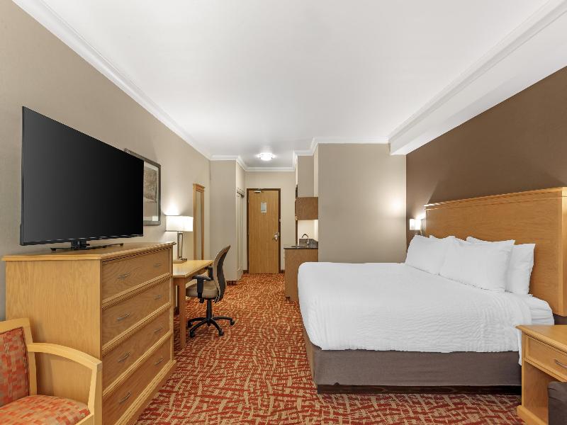 Best Western Plus Cobourg Inn & Convention Centre image