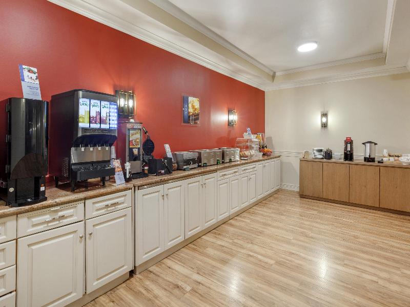 SureStay Plus by Best Western Kincardine image
