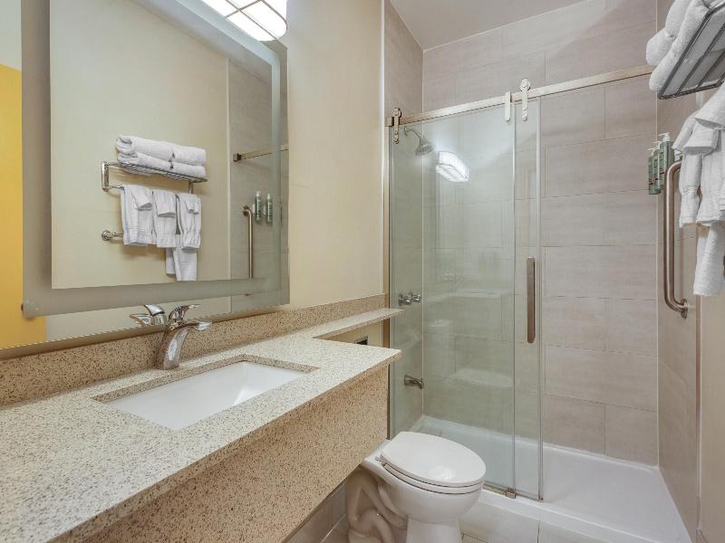 SureStay Plus by Best Western Kincardine image