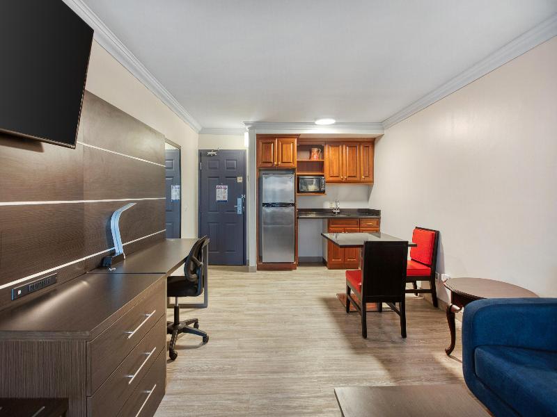 SureStay Plus by Best Western Kincardine image