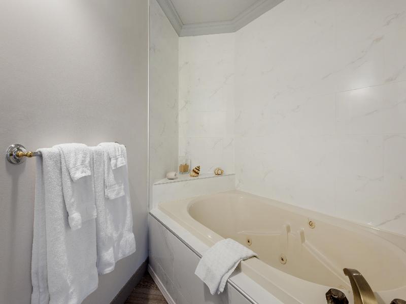 SureStay Plus by Best Western Kincardine image