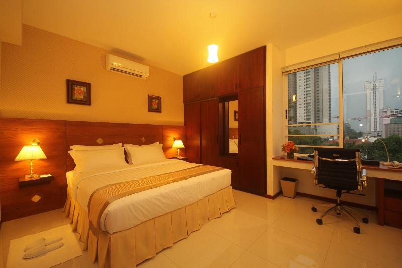 Unique Towers Luxury Boutique Suites image