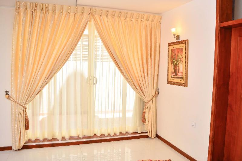 Unique Towers Luxury Boutique Suites image
