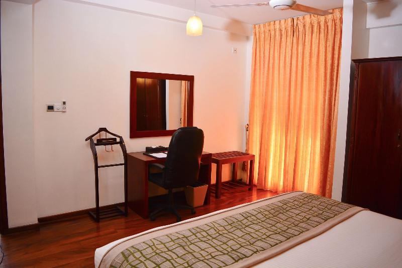 Unique Towers Luxury Boutique Suites image