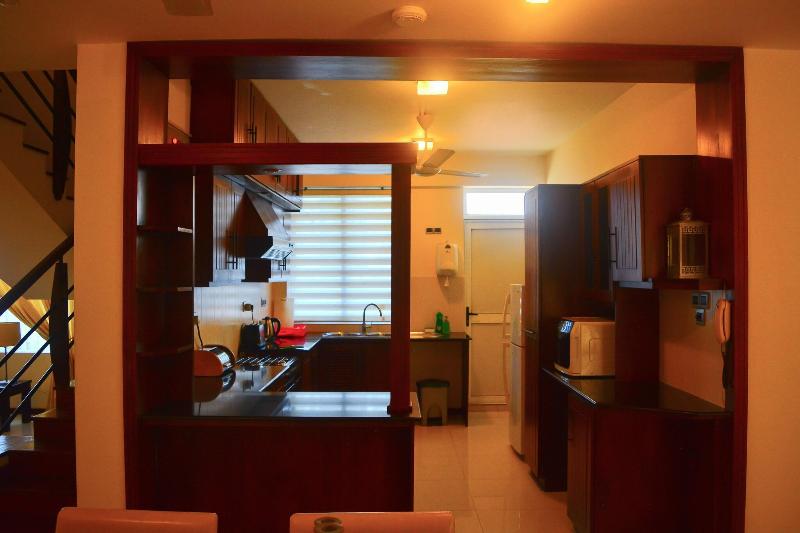 Unique Towers Luxury Boutique Suites image
