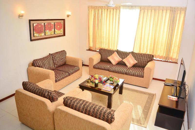 Unique Towers Luxury Boutique Suites image