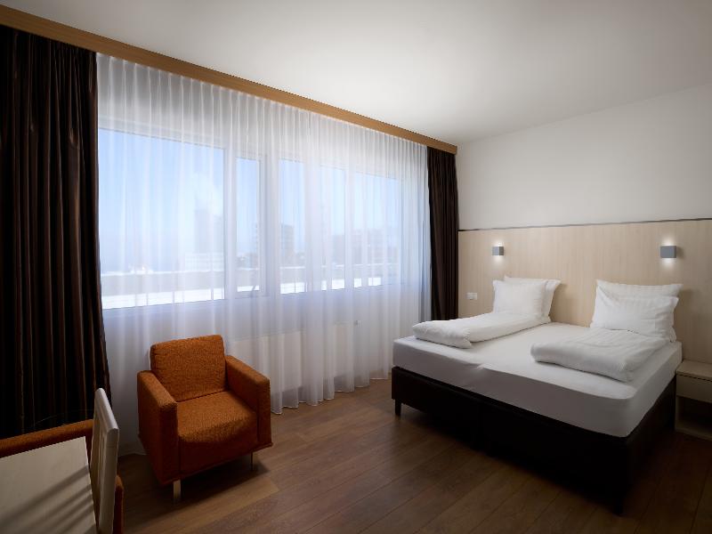 Hotel Klettur image