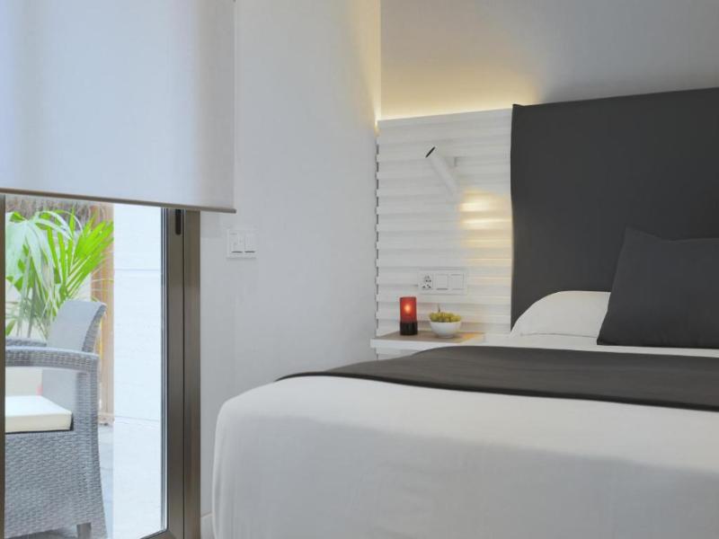 Sitges image