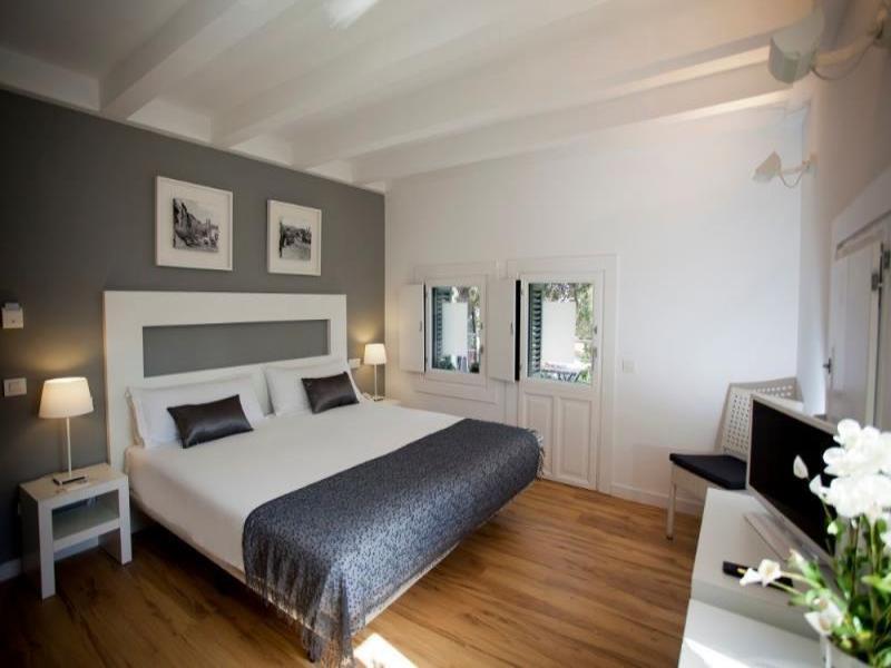 Sitges image