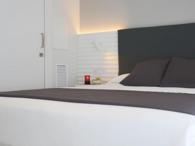 Sitges image