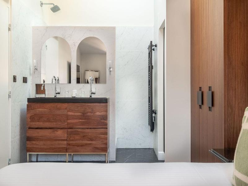 Le Boutique Hotel & Spa image