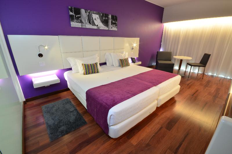 Aquashow Park Hotel image