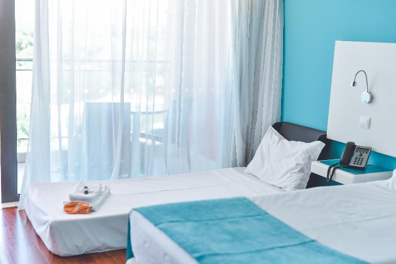 Aquashow Park Hotel image
