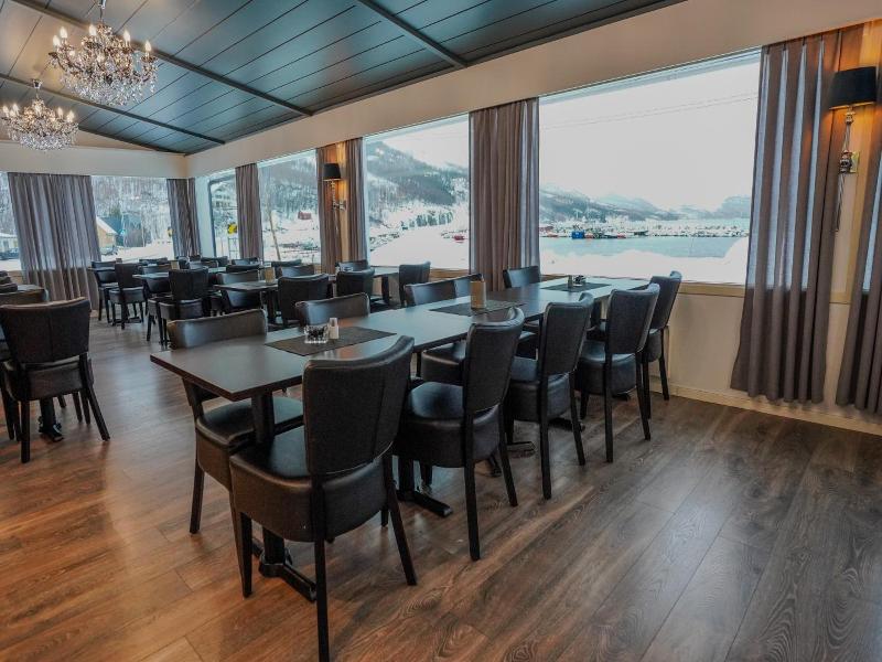 Reisafjord Hotel