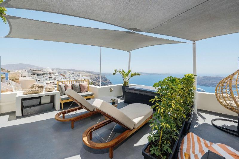Kastro Suites image
