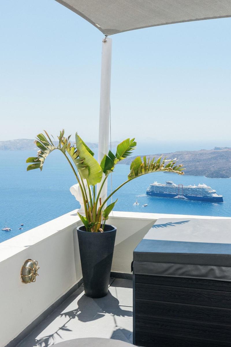 Kastro Suites image