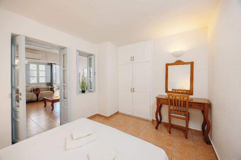 Kastro Suites image