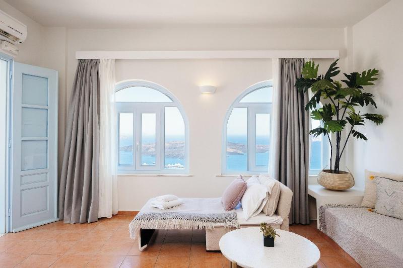 Kastro Suites image