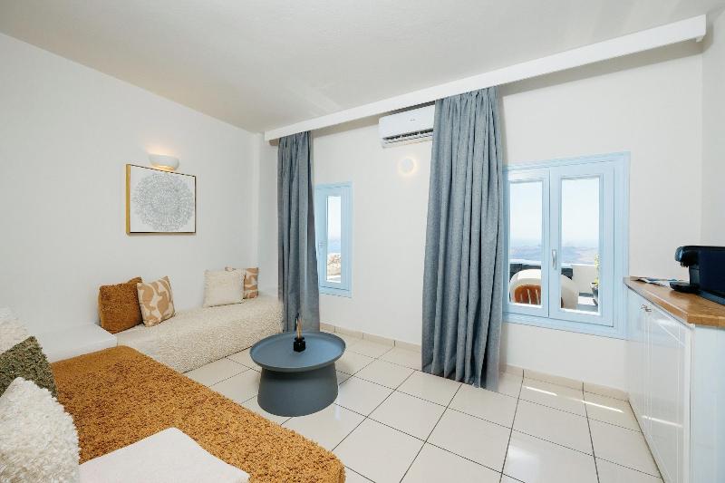 Kastro Suites image